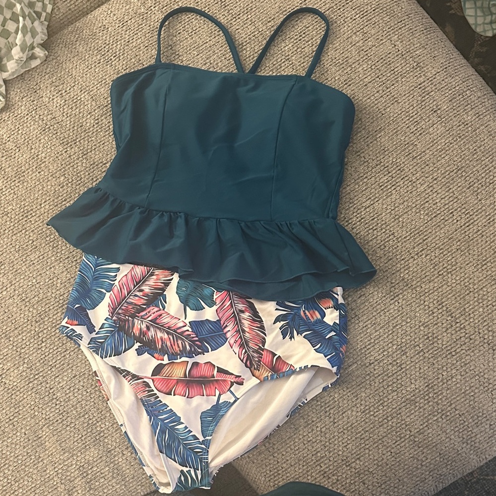 Women’s Teal Ruffle Tankini Top with Tropical Leaf Bottoms